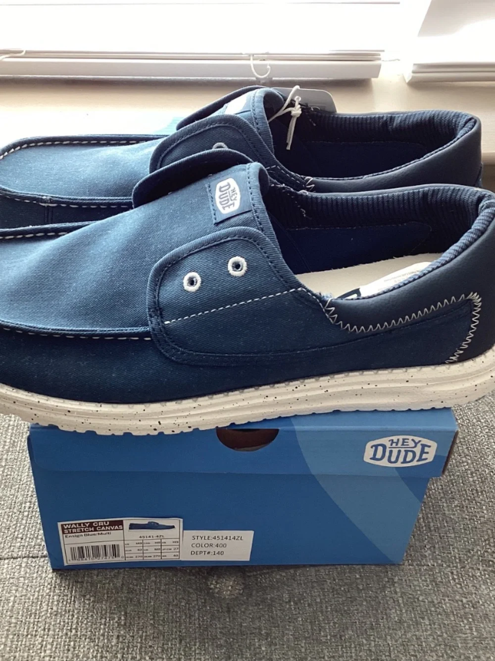 Hey Dude Men's Wally Cru Stretch Canvas Casual Moccasins, size 9
